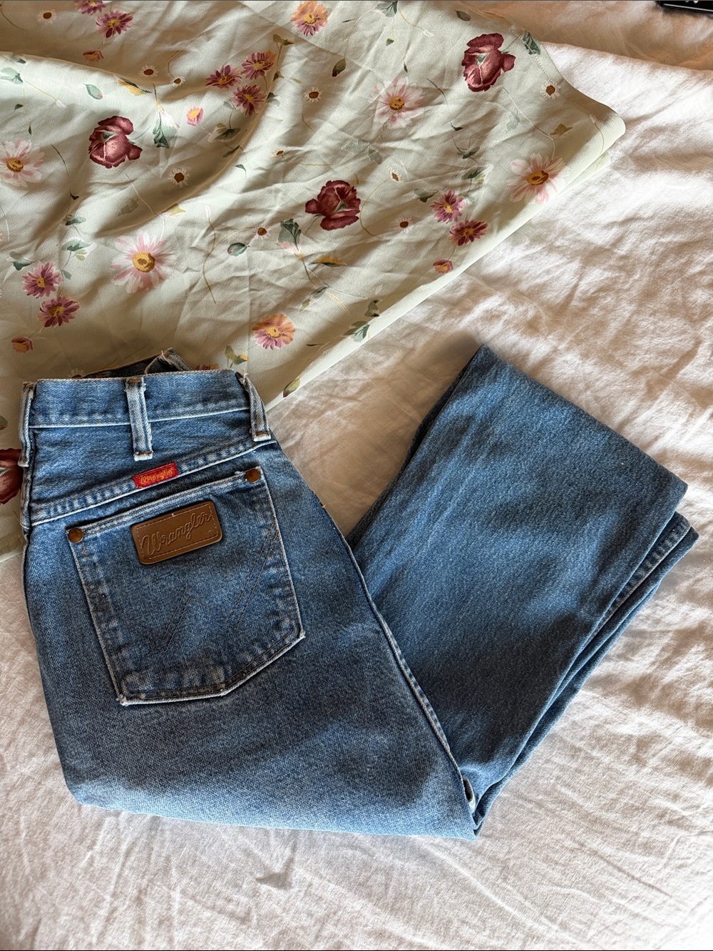 Wrangler - Vintage Denim Women's High-Rise Straight Jeans